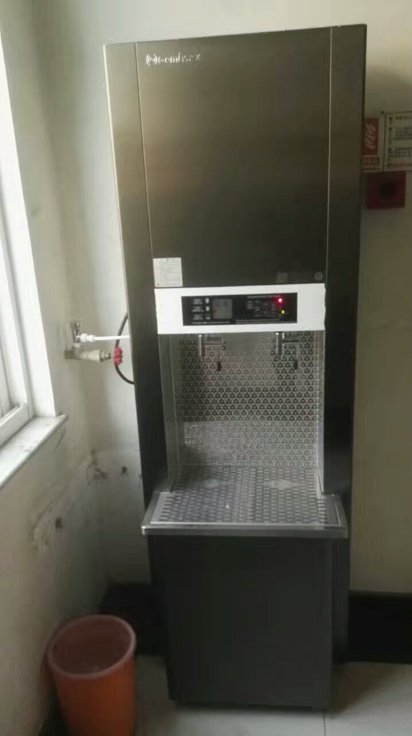809080828898643881.jpg